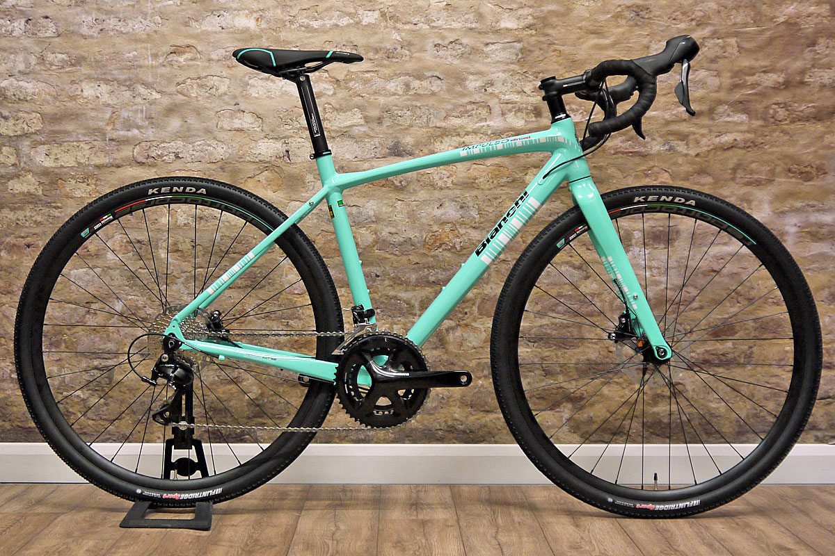 Gravel bike bianchi store 2020